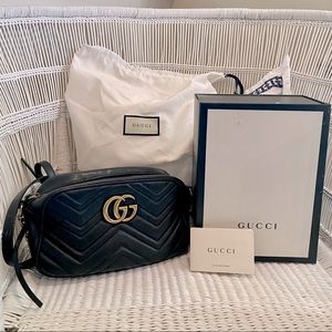 GUCCI GG Marmont Matelassé Shoulder Bag